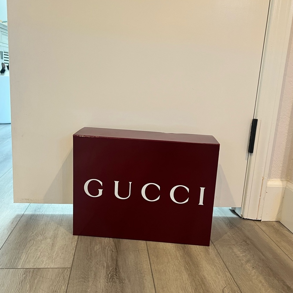 Gucci Deep Red Display Box (New color)